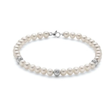 copy of Pearl bracelet with gold star beads